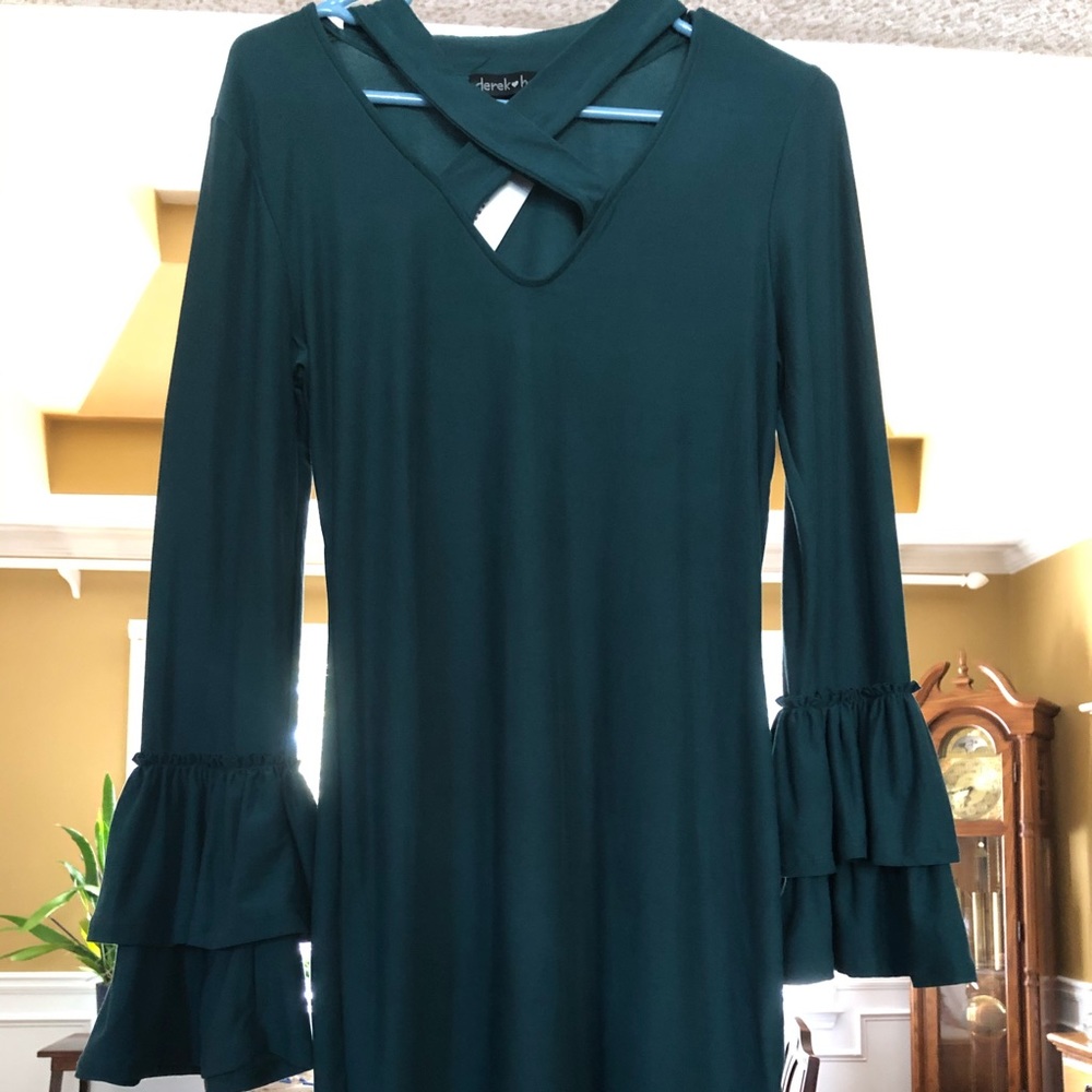 Dark green long sleeve dress!